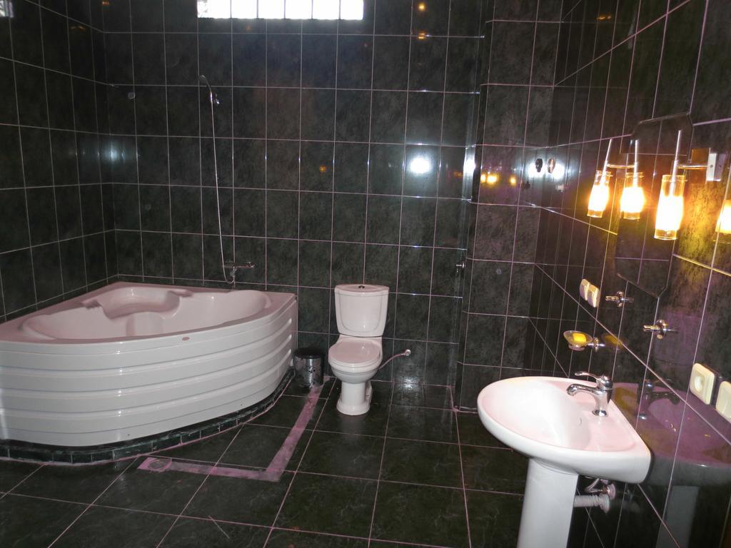Batumi Sun Hostel Pokój zdjęcie